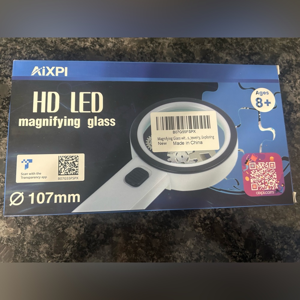 AIXPI HD LED Magnifying Glass - Picture 2 of 4
